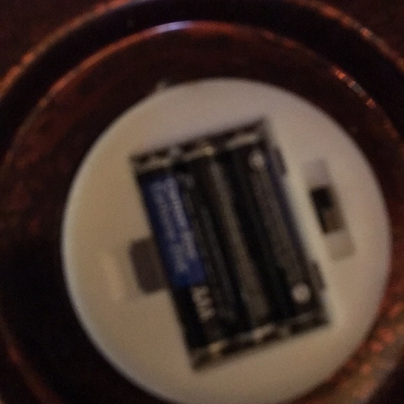 Mercury glass 14” tall base approx 41/2”wide lamp - Picture 6 of 6